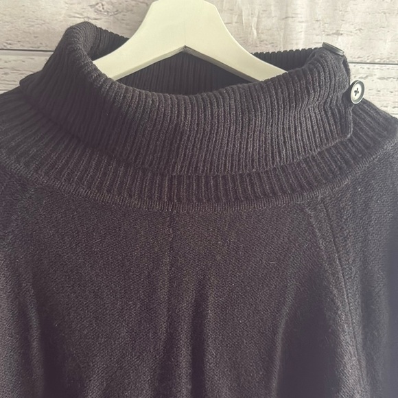 Peacebird long poncho/dress with arm hole - Picture 3 of 8